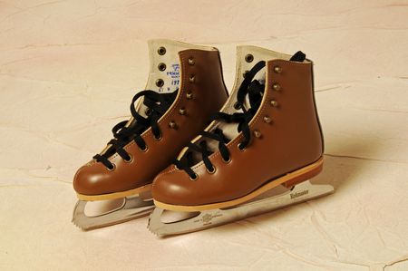 Pronated Ice Skates Pronated Ice Skates